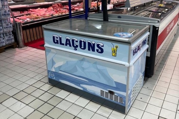 Livraison de glaçons dans le Var : service complet pour événements et professionnels